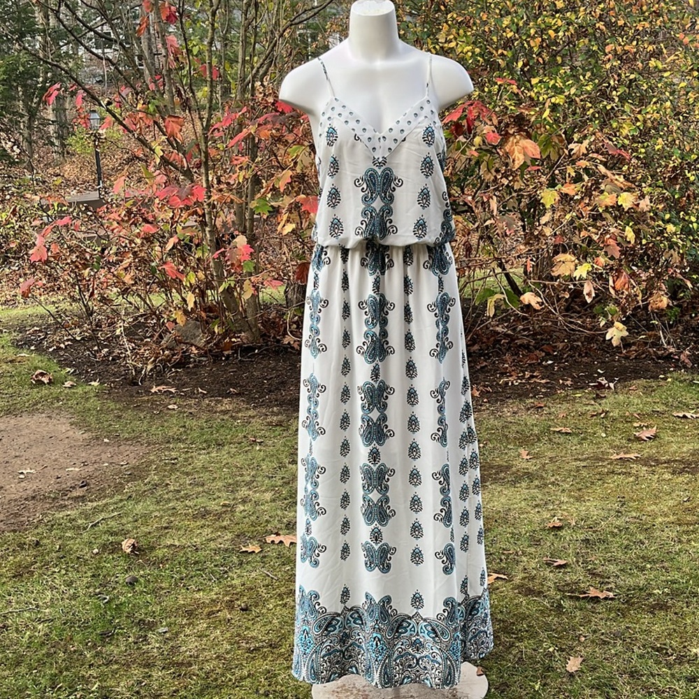 White House Black Market blouson a-line maxi 12